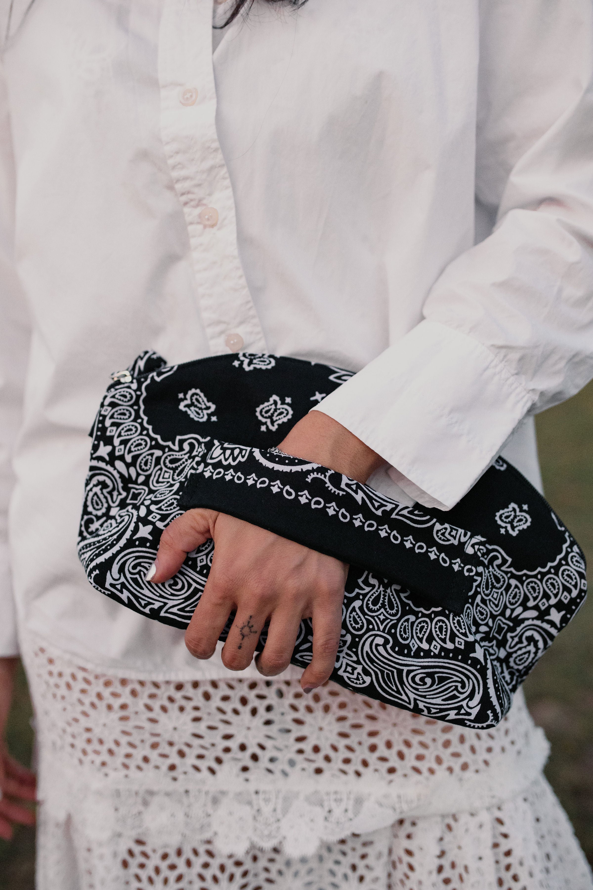 Pochette - Adelaide