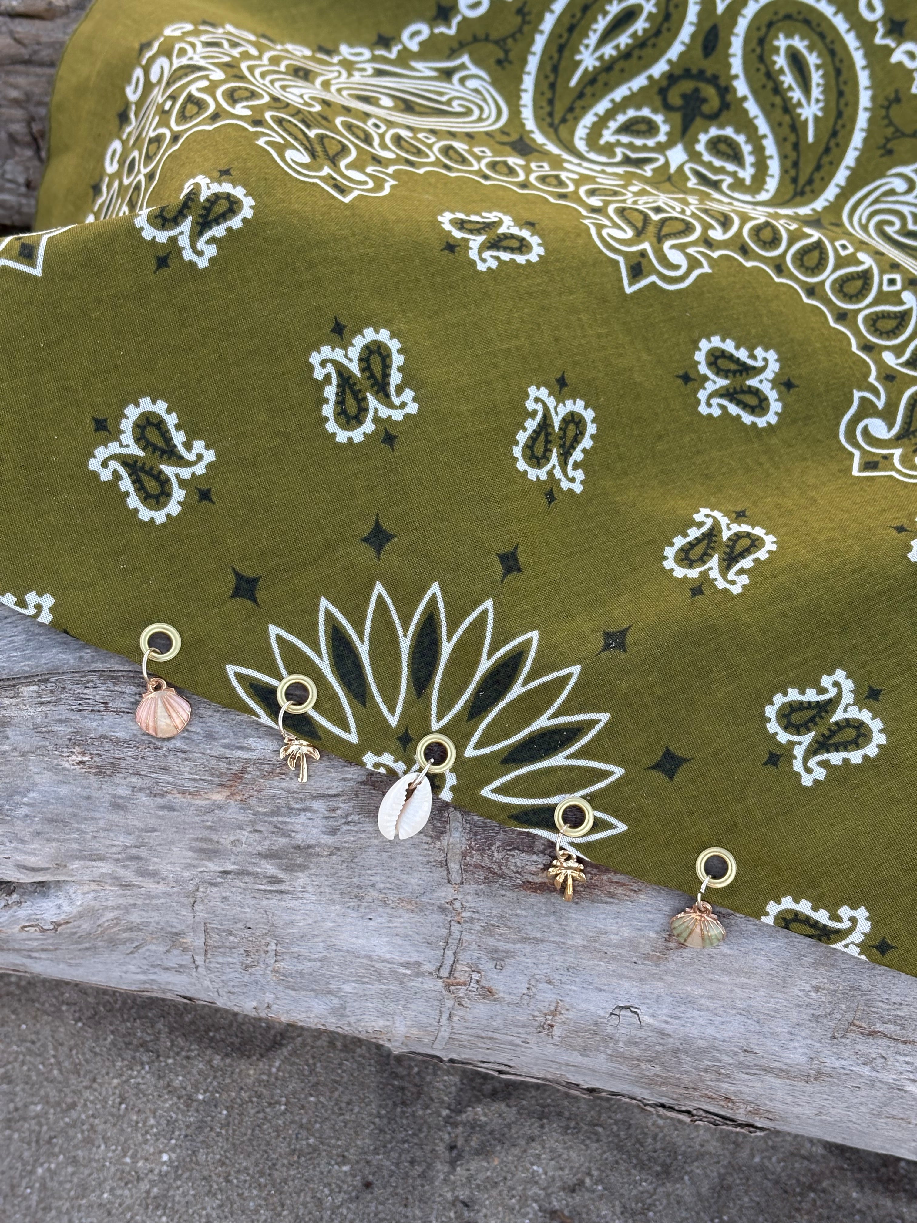 Verde militare | Charms Oro