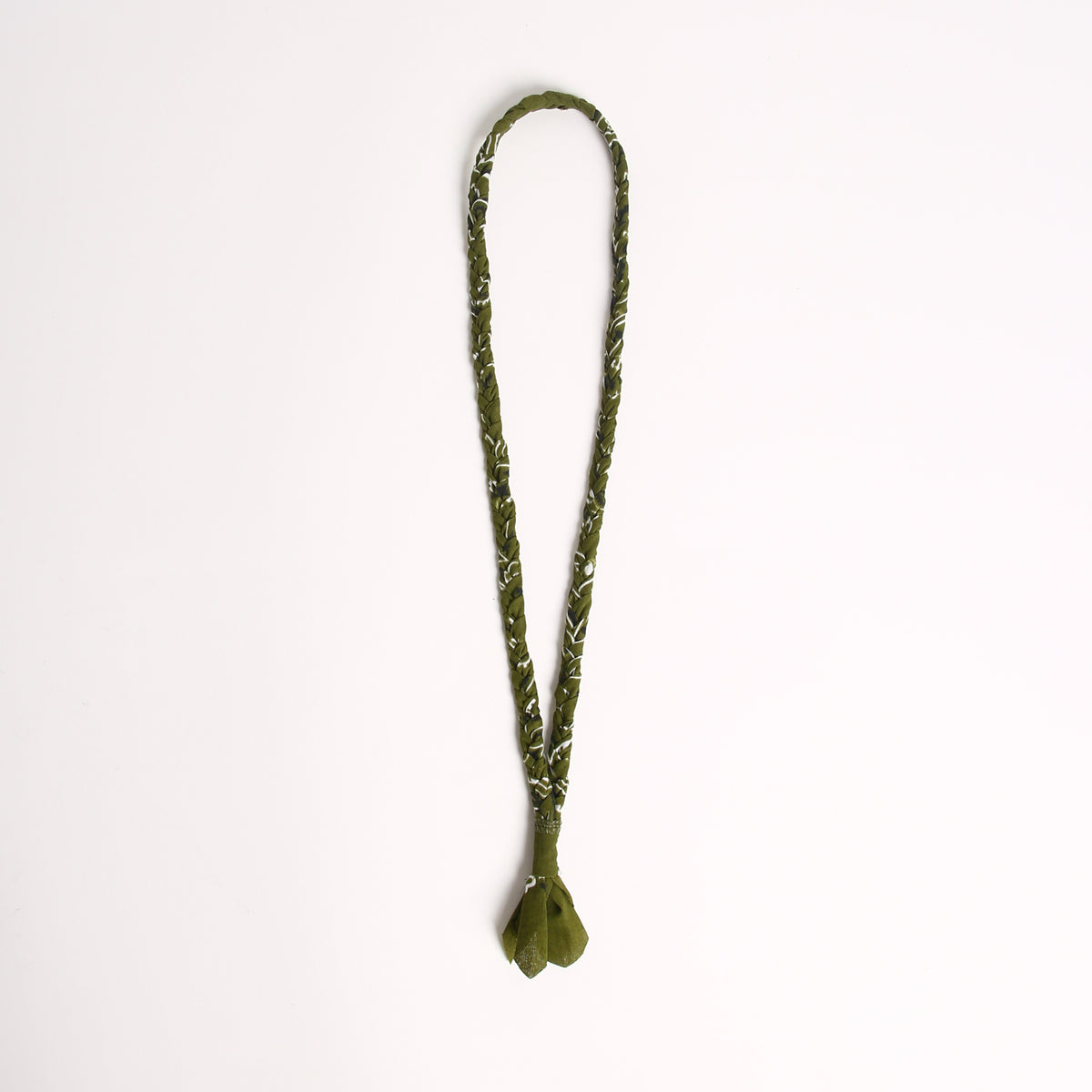 Collana intrecciata | Verde Militare