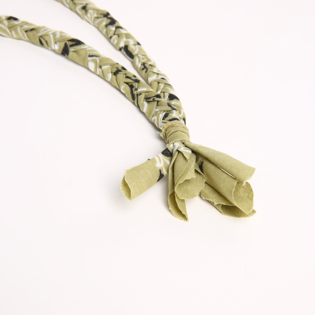 Collana intrecciata | Beige