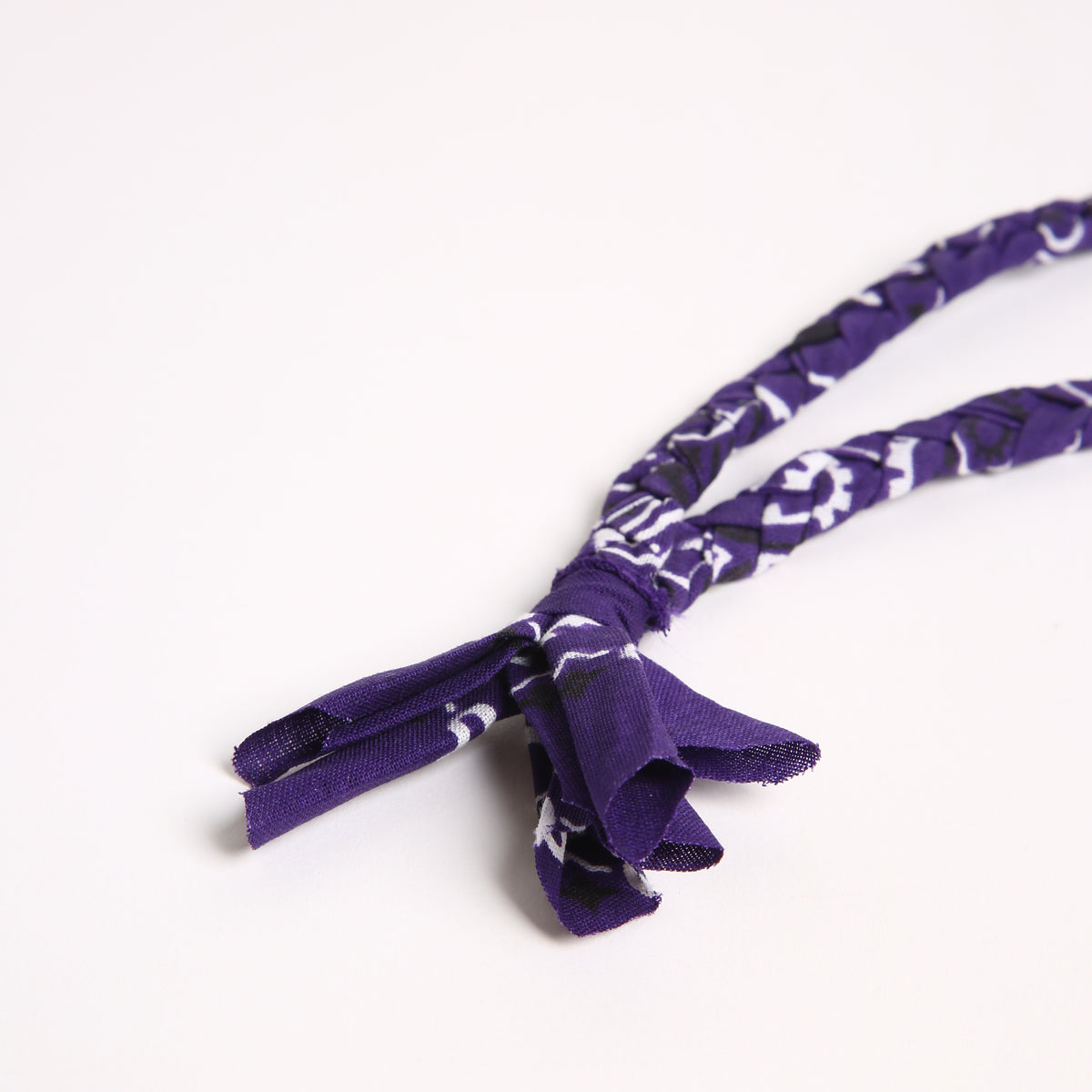 Collana intrecciata | Viola