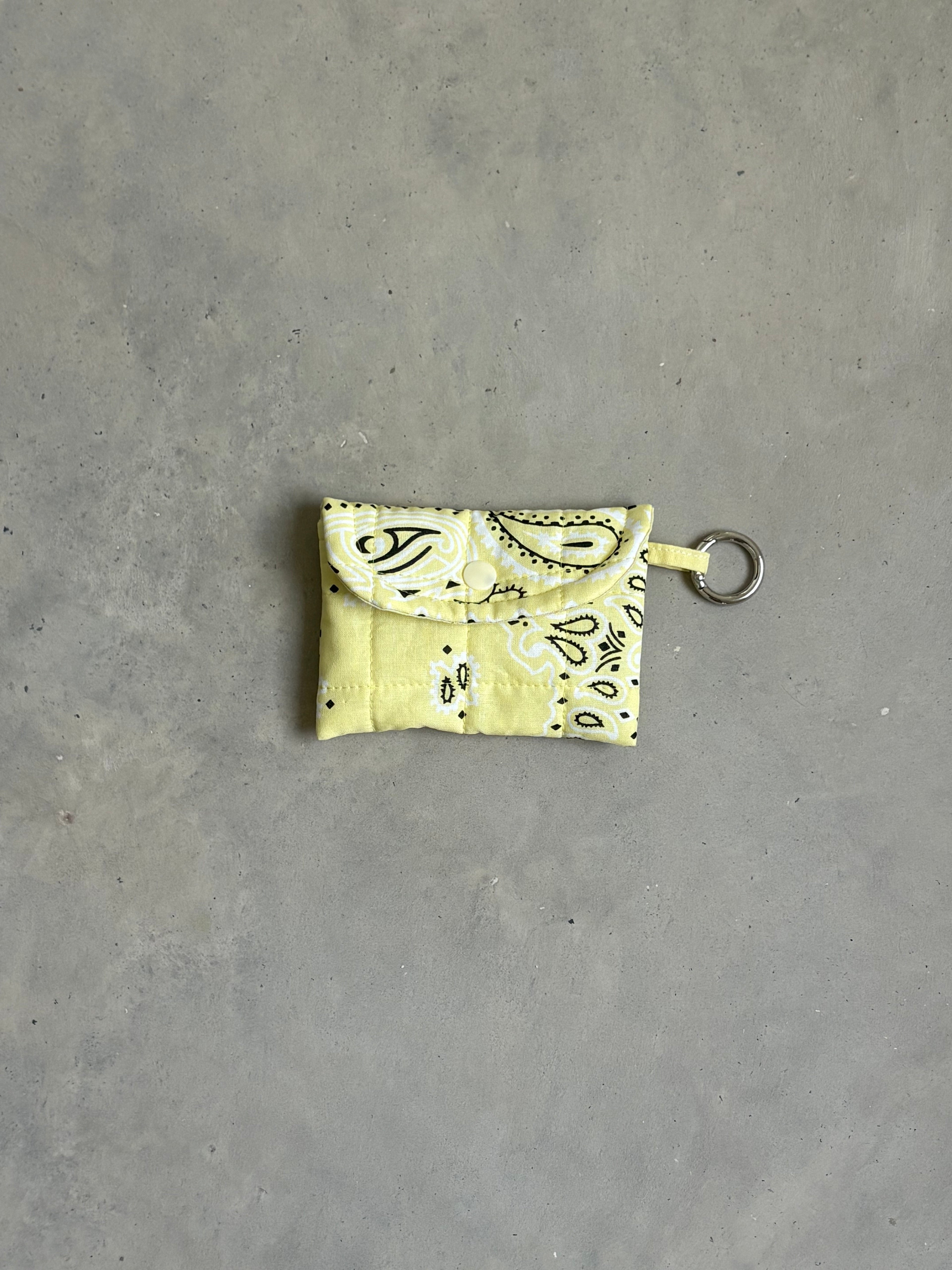 Card Holder | Butter yellow
