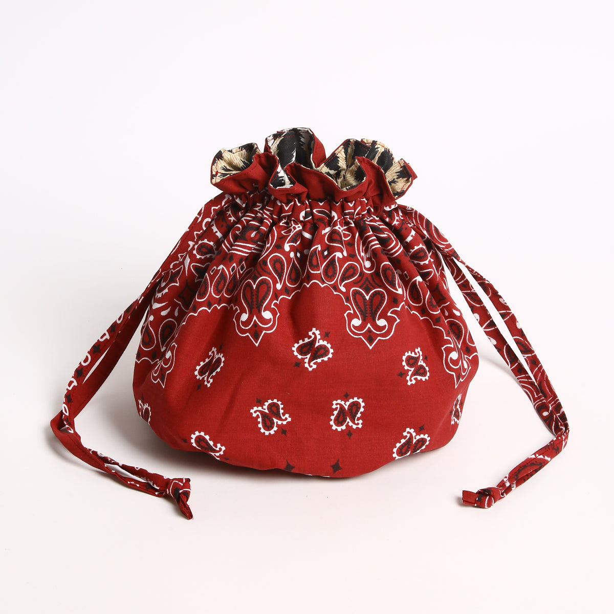 Bordeaux | Leopardato