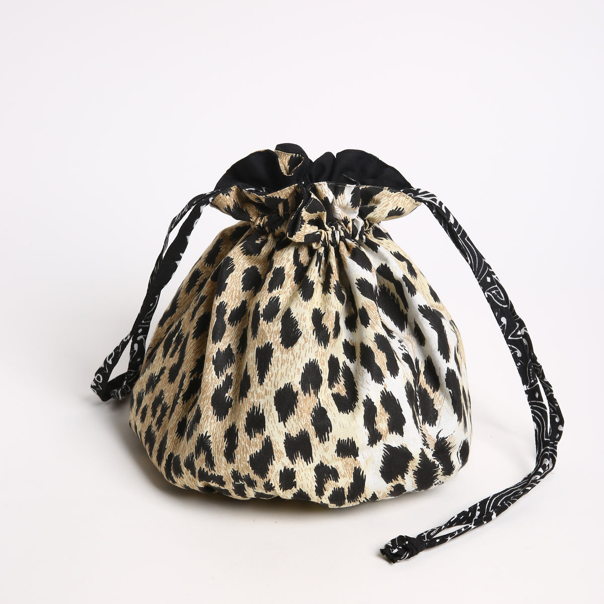 Nero | Leopardato
