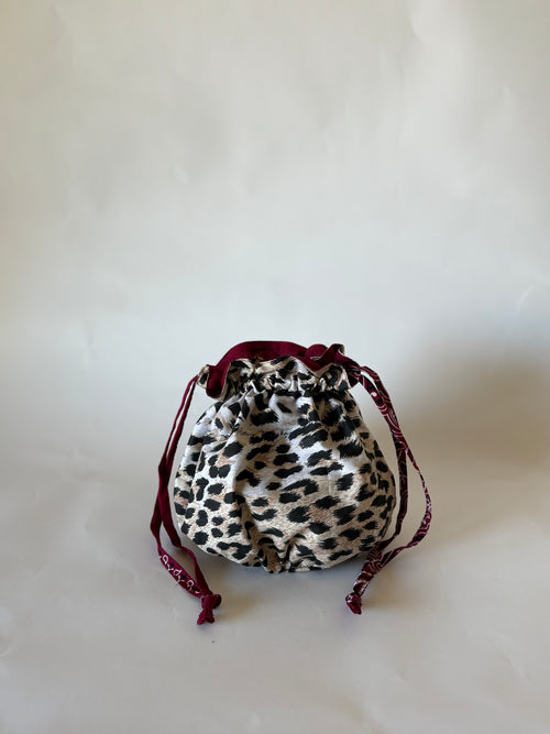 Bordeaux | Leopardato