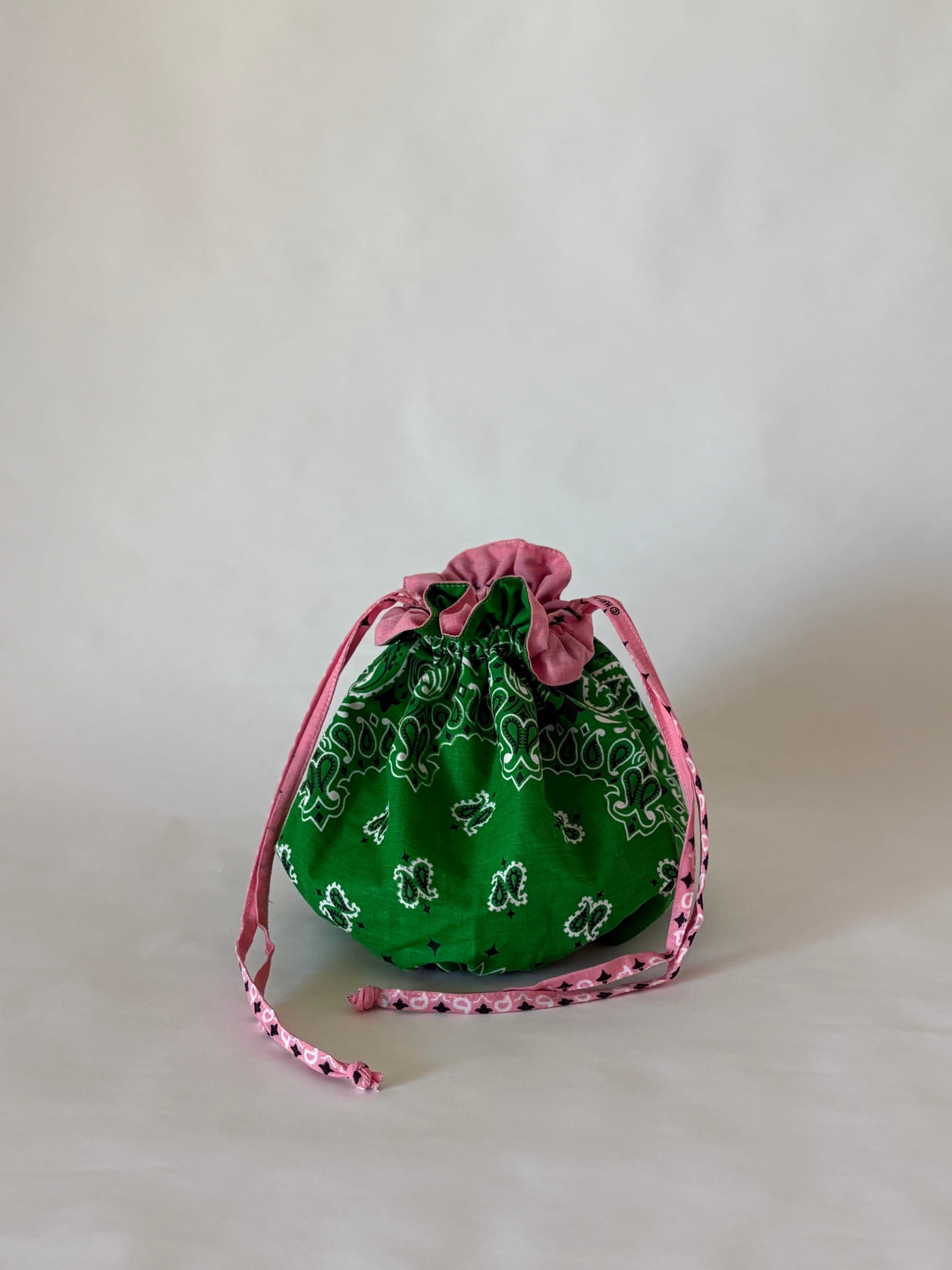 Rosa | Verde Smeraldo
